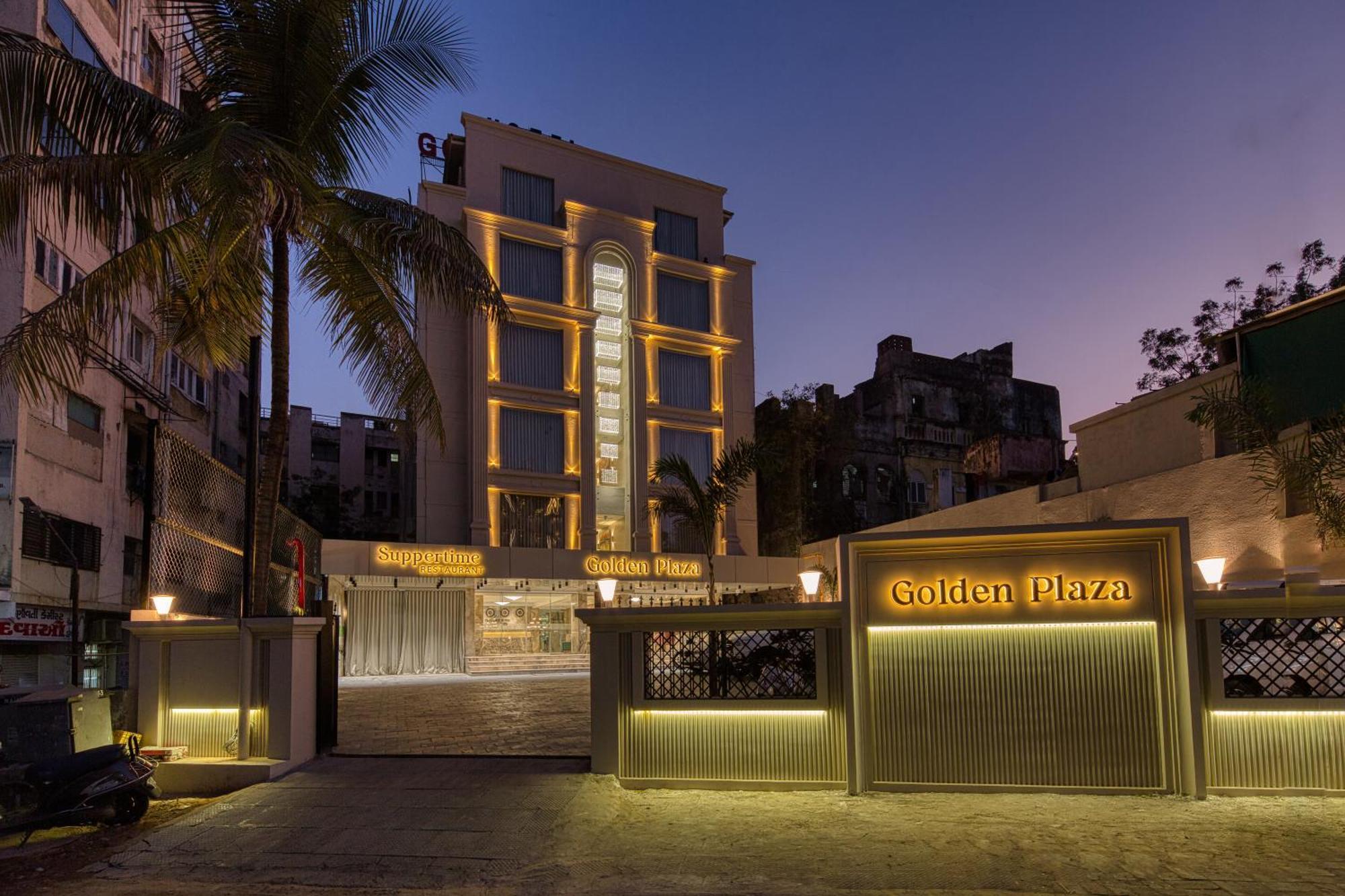 Hotel Golden Plaza Ahmedabad Exterior foto