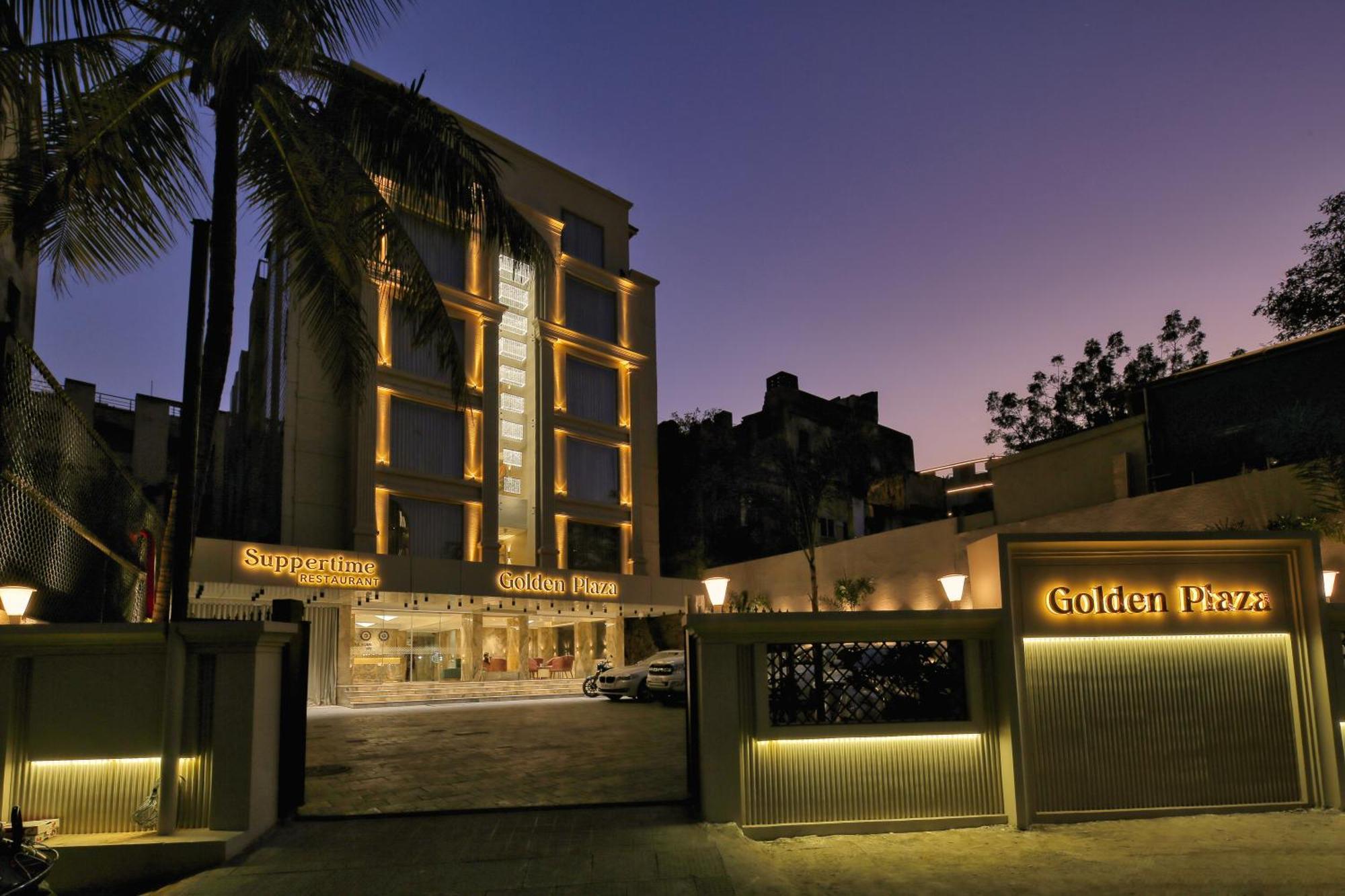Hotel Golden Plaza Ahmedabad Exterior foto